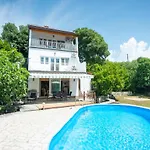Kosor Spring - Riverside Villa *