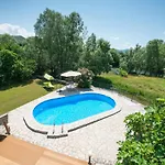 Kosor Spring - Riverside